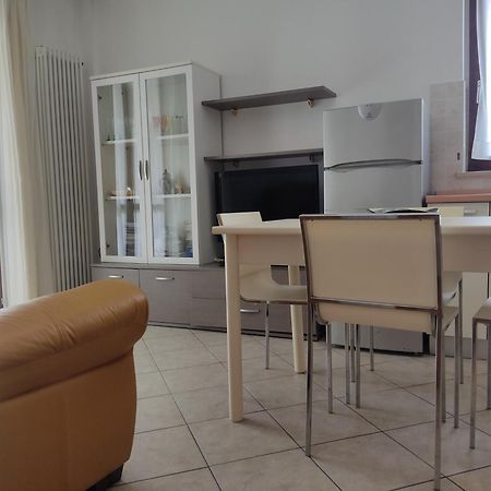 Casavacanze Azzurro Mare Porto SantʼElpidio エクステリア 写真